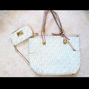 Michael Kors purse and matching wallet